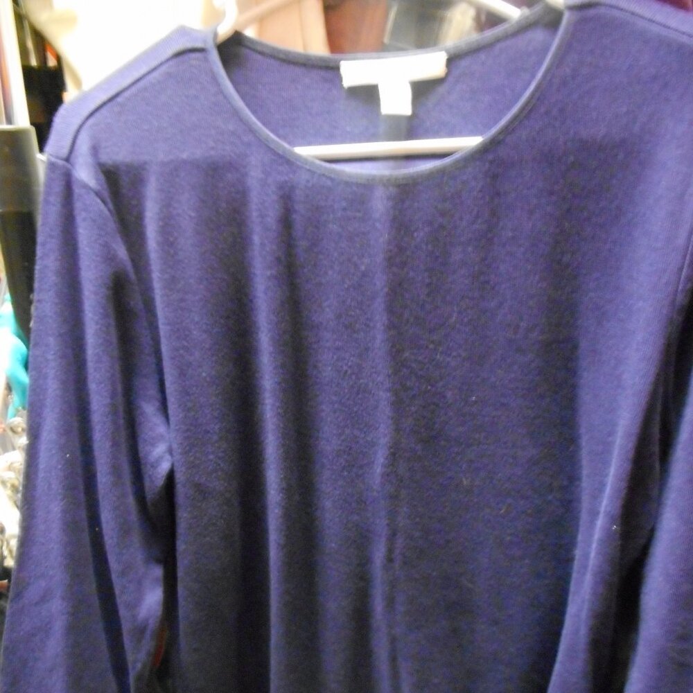 JM Collection:  women's top, crew neck, 3/4 length sleeves,  size L color purple